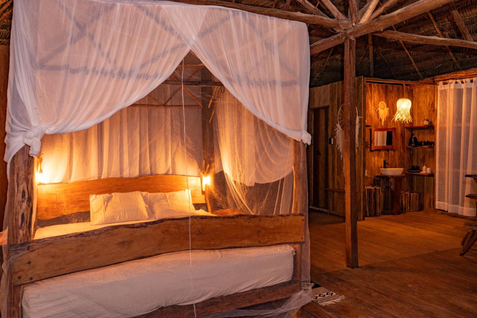 Awaken Amazonian Healing Resort All Inclusive 이키토스 외부 사진